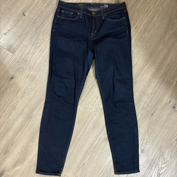 J. CREW Toothpick Dark Wash Skinny Jeans Women’s Sz 29 Cotton Blend Stretch - Picture 1 of 9